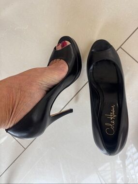 Cole Haan/Nike AirBlack Leather Peep-Toe Stiletto Pumps